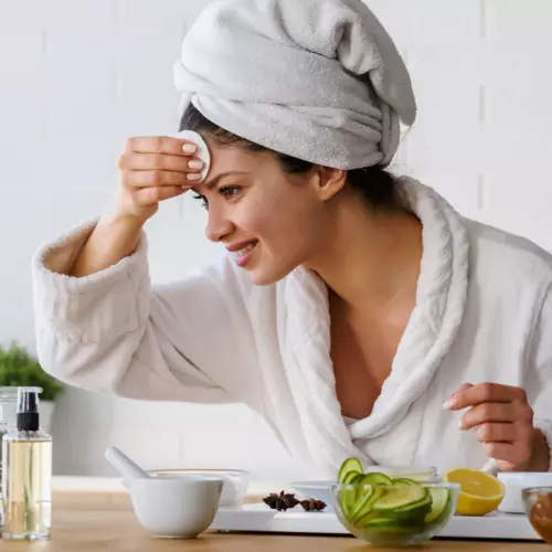 Minimalist skin care An easy 5step night routine by a dermatologist